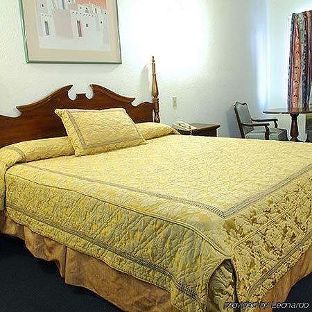 Sea Rock - Angeles Hotel