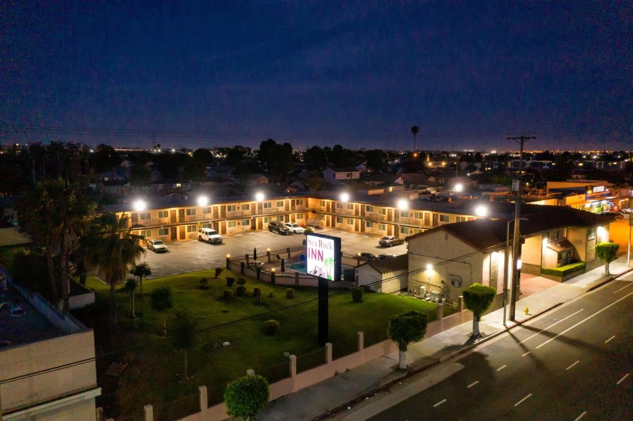Sea Rock - Angeles Hotel 2*